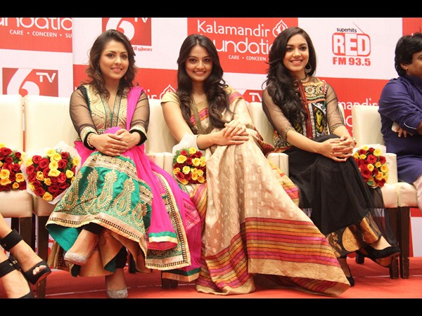 తారల సందడి