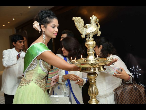 ప్రాంరభోత్సవం.