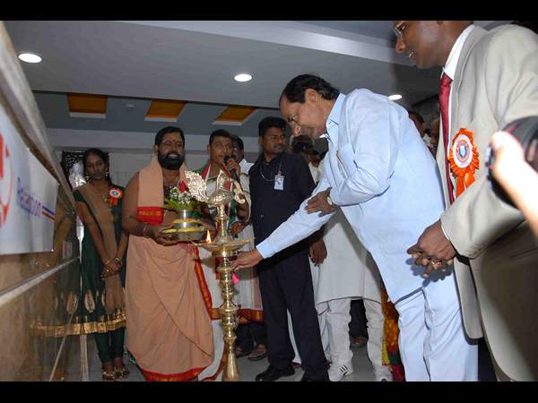 కెసిఆర్