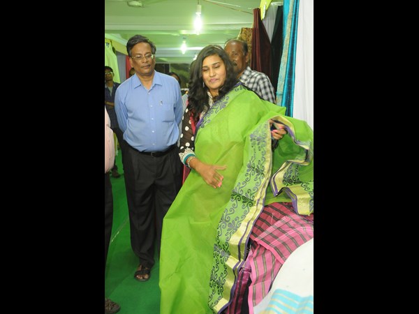 మహతి మహతి