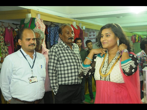 మహతి మహతి