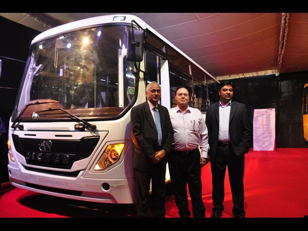 మార్కెట్లోకి ఐషర్‌ స్కైలైన్‌ ప్రొ సిరీస్‌ బస్సులు