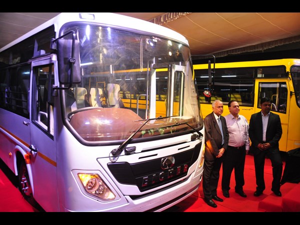 మార్కెట్లోకి ఐషర్‌ స్కైలైన్‌ ప్రొ సిరీస్‌ బస్సులు