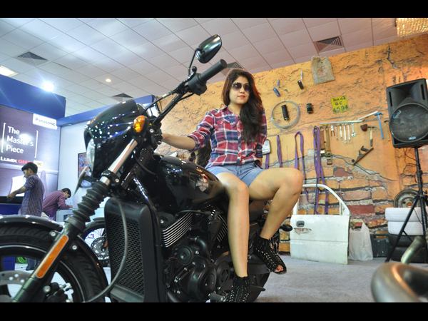 ఫొటో ట్రేడ్