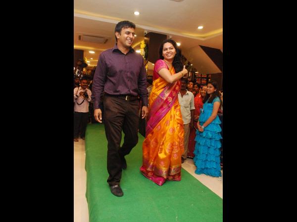 ఫ్యాషన్ షోలో అదరగొట్టిన సుందరీమణులు ఫ్యాషన్ షోలో అదరగొట్టిన సుందరీమణులు