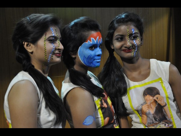 హామ్స్‌టెక్ ఫ్యాషన్‌లో అదరగొట్టిన అమ్మాయిలు