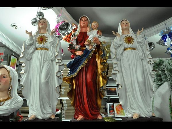  ఊపందుకున్న షాపింగ్ కాంప్లెక్స్‌ల హడావుడి