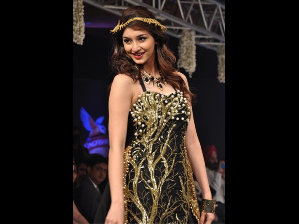 కింగ్‌ఫిషర్ ఆల్ట్రా హైదరాబాద్ ఇంటర్నేషనల్ ఫ్యాషన్ వీక్