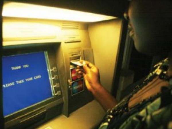  ఎస్‌బీఐ ఏటీఎం ద్వారా స్పీడ్ పోస్ట్ సౌకర్యం..?