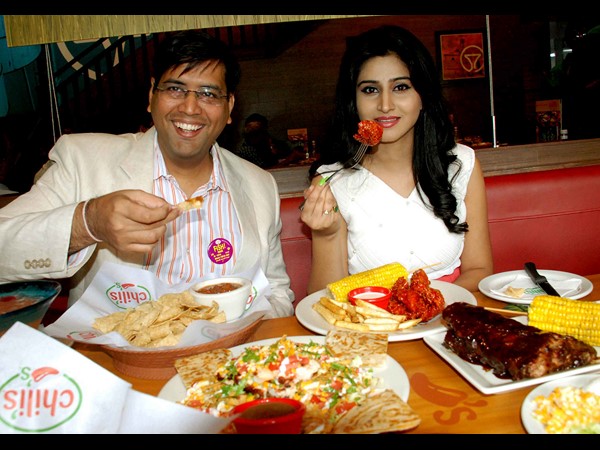 బంజారా హిల్స్లో చిలీస్ అమెరికన్ గ్రిల్స్ బార్ ప్రారంభం బంజారా హిల్స్లో చిలీస్ అమెరికన్ గ్రిల్స్ బార్ ప్రారంభం