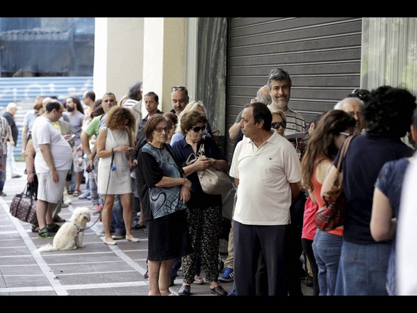 This Man Is Trying To Save Greece’s Economy With A Crowdfunding Campaign