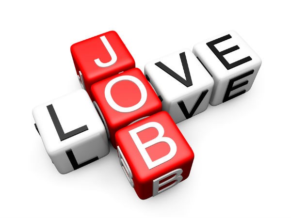 ఉద్యోగం డబ్బు సంపాదించడానికేనా?