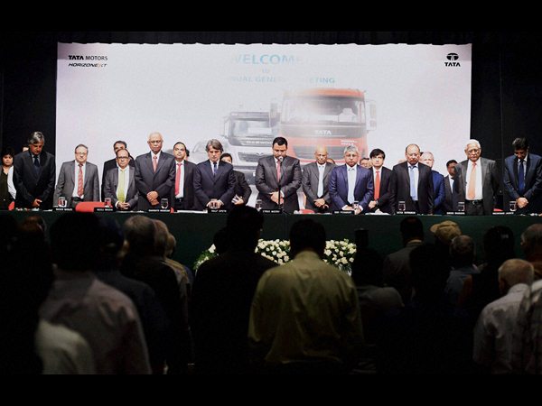  ఇన్వెస్టర్లతో సైరస్ మిస్త్రీ ఎందుకు బాధపడుతున్నానని చెప్పారు?