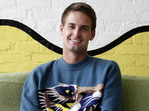 35 ఏళ్ల లోపు: జూకర్స్‌బర్గే నెంబర్ వన్