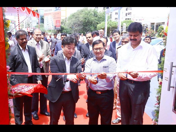 బెంగుళూరులో 800 కోట్లతో టయోటా ఇంజిన్ ప్లాంట్ 