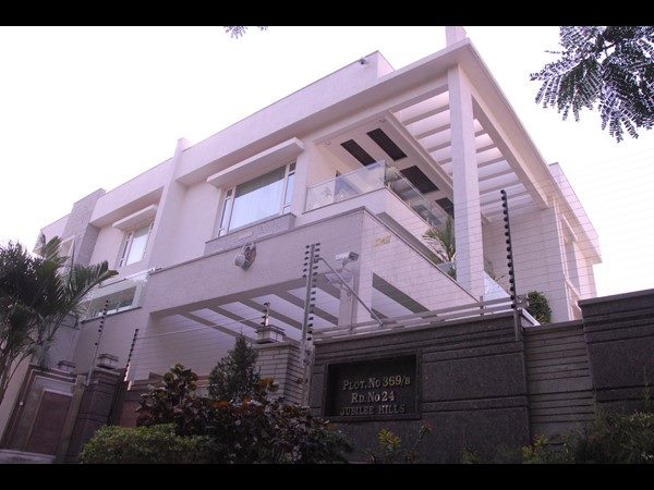 తొలిసారి ఇంటిని కొనేటప్పుడు