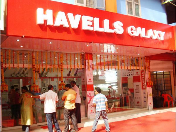 100 మంది సంపన్నులు: మహిళలు నలుగురే