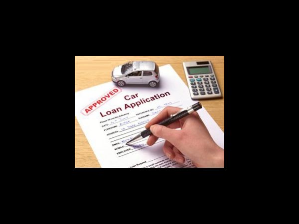 కారు కొంటున్నారా? సరైన లోన్ ఎంచుకోండి