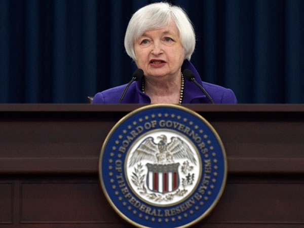 వడ్డీరేట్లను పావుశాతం పెంచిన అమెరికా ఫెడ్