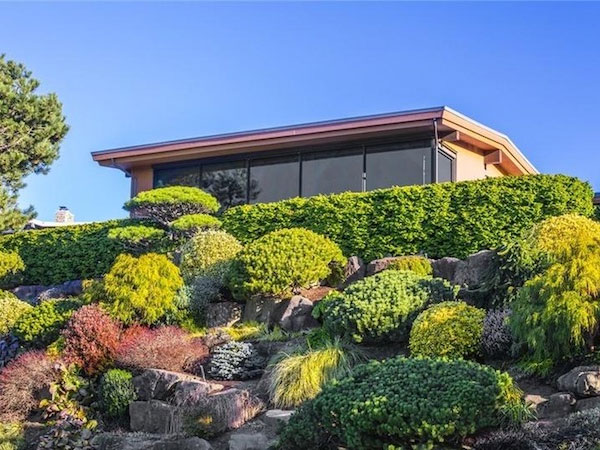 అమ్మకానికి సత్య నాదెళ్ల ఇల్లు 