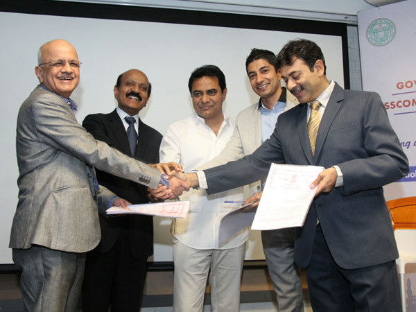 టీ హబ్‌లో నాస్కాం వేర్‌హౌస్