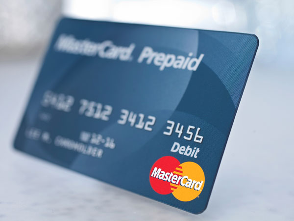 డెబిట్ కార్డు కంటే బెటర్ డెబిట్ కార్డు కంటే బెటర్