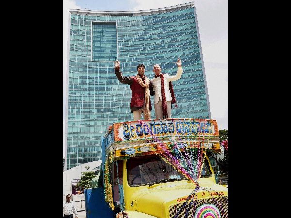  భారత్‌లో అమెజాన్ పెట్టుబడుల వెల్లువ