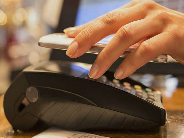 బ్యాంకులు, ఆర్థిక సంస్థ‌ల‌కు ఆధార్ ఇచ్చే గ‌డువు