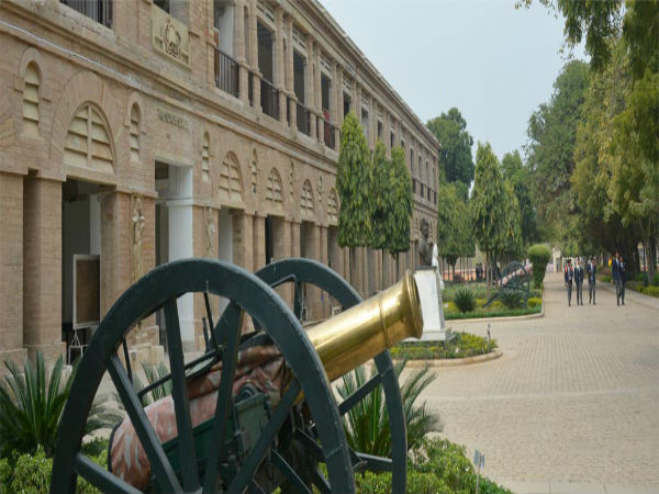  2. సిందియా స్కూల్