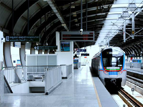 1. హైద‌రాబాద్‌కు మెట్రో రైలు అవ‌స‌రం ఏమిటి.?