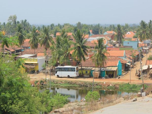 ప్రతి పల్లె సింగపూరు