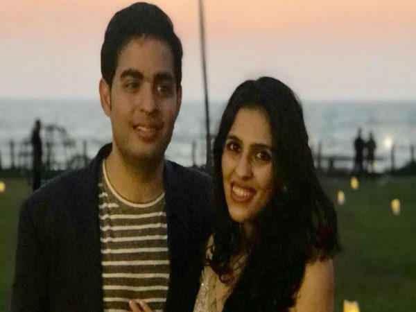 చిన్ననాటి స్నేహితులు 