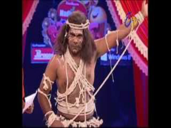 ప్రోత్సాహంతో: