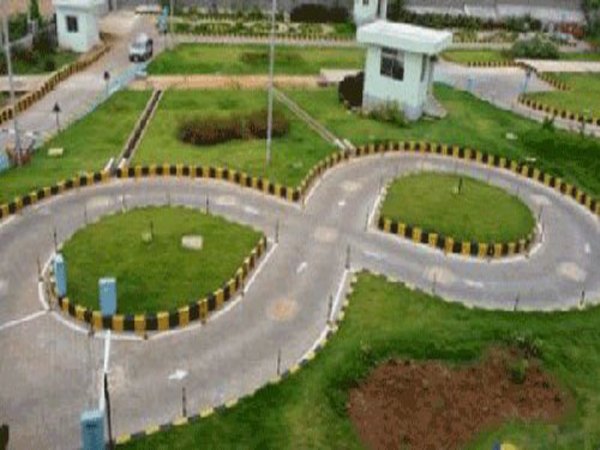 లైసెన్స్ జారీ సులభతరం :