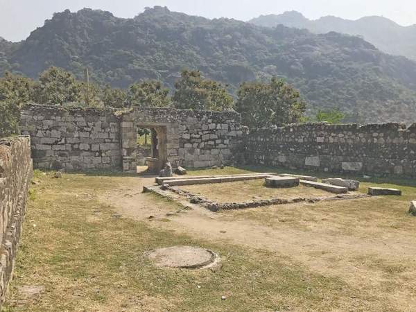 గణనీయమైన 