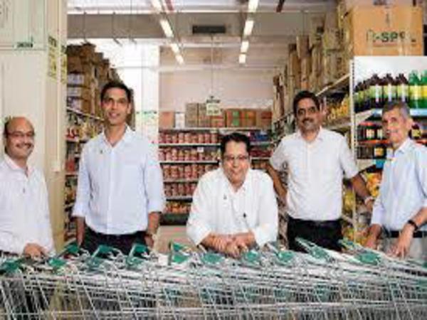 4 గంటల పాటు 