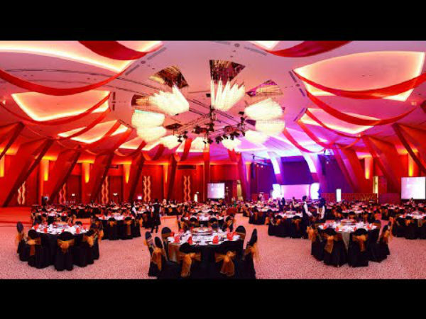 ఈవెంట్ మేనేజర్: -