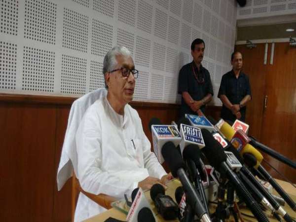 వరుసగా నాలుగు సార్లు 