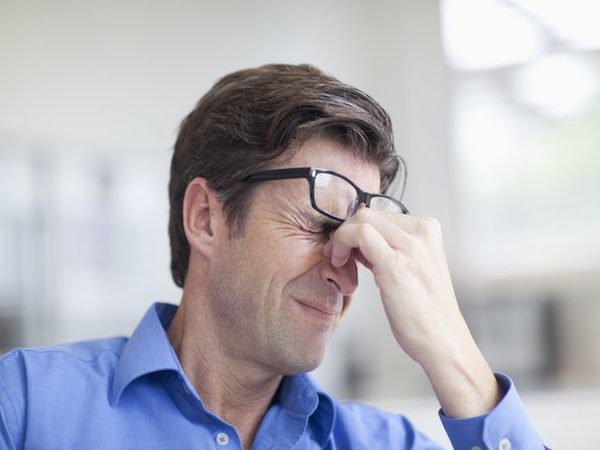 గుండెలో రైలు పరిగెడుతున్నాయి