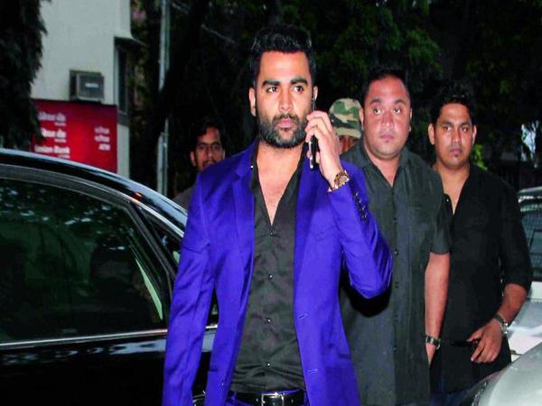 సచిన్ జోషి జీవనం