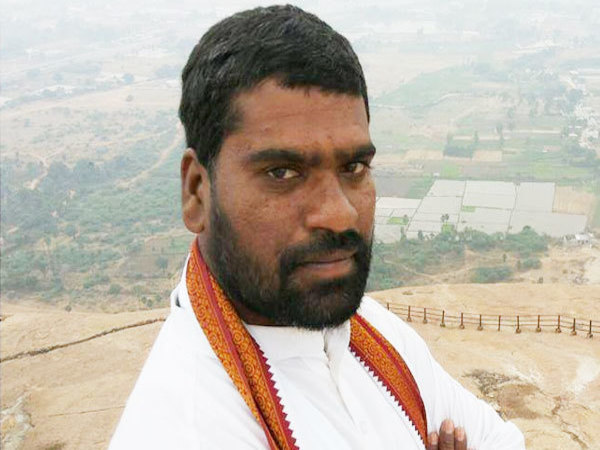  డబ్బింగ్ ఆర్టిస్ట్