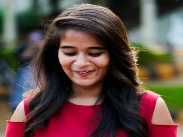 దీప్తి సునైనా