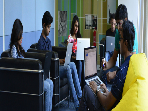 పెద్ద జీతాలు పెద్ద జీతాలు