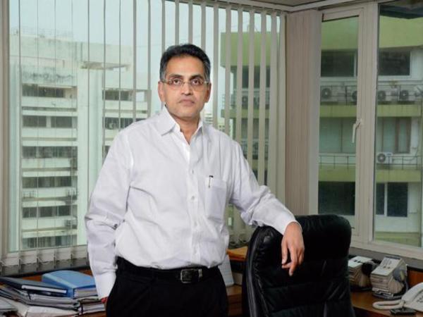 బోర్డు తిప్పేశాయ‌ని 