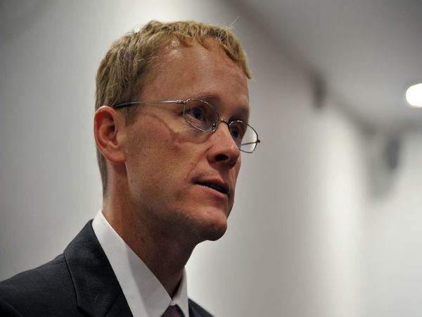 క్రిస్ డేనియల్స్‌