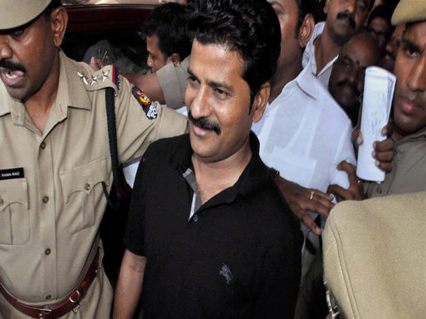 ఐటీ నోటీసులు