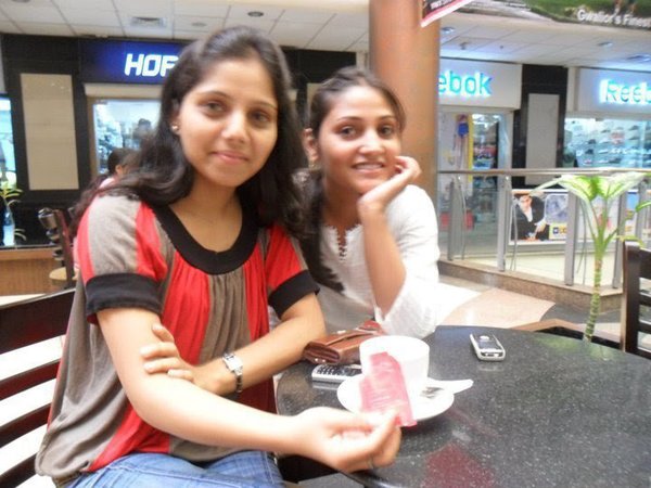 తండ్రి వ్యాపారంలో 