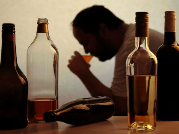 తెర వెనక నాయకులు: