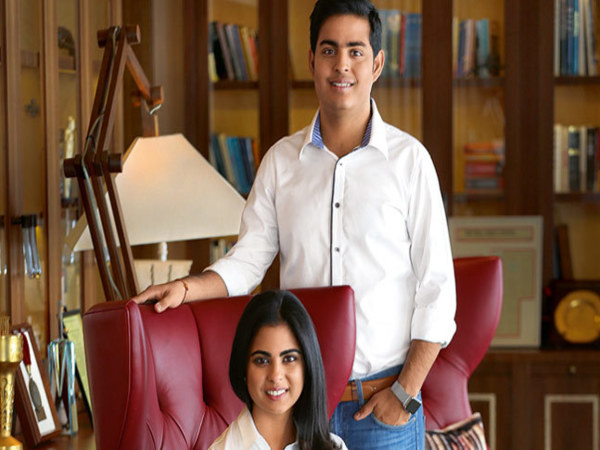 ఇషా -ఆకాష్: