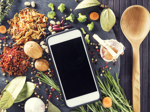 టైమ్‌ను క్యాష్ చేసుకుంటున్న ఫుడ్ యాప్స్